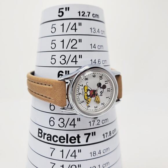 Disney X Lorus Mickey Mouse Vintage Watch with Tan Band - Picture 14 of 14